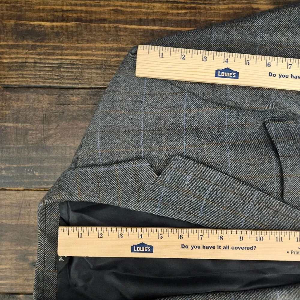 JOS A BANK Men's Sport Coat Blazer Two Button Gray Flannel Plaid Wool 46R